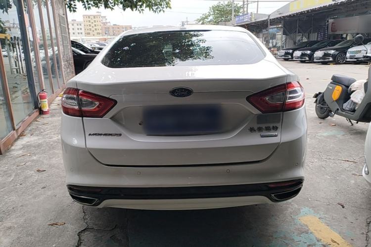 Used Ford Mondeo 2013 2.0L GTDi 200 Luxury Model Rear