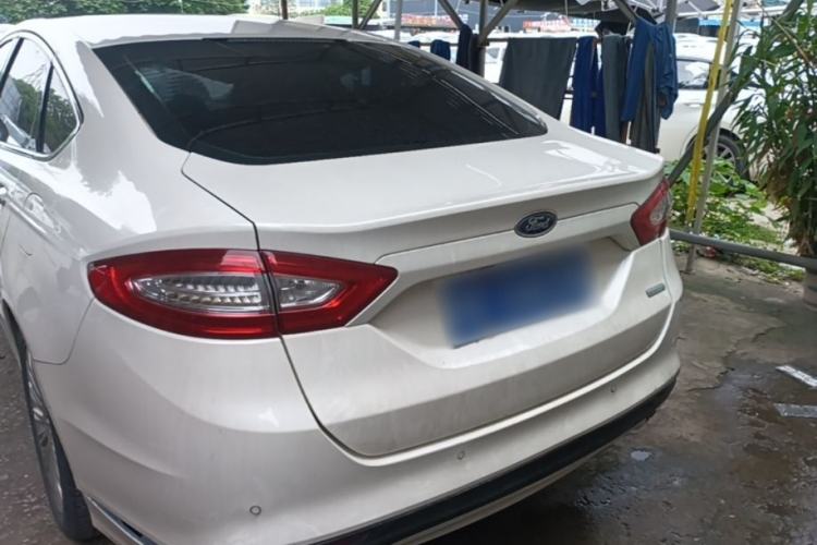 Used Ford Mondeo 2013 2.0L GTDi 200 Luxury Model Rear