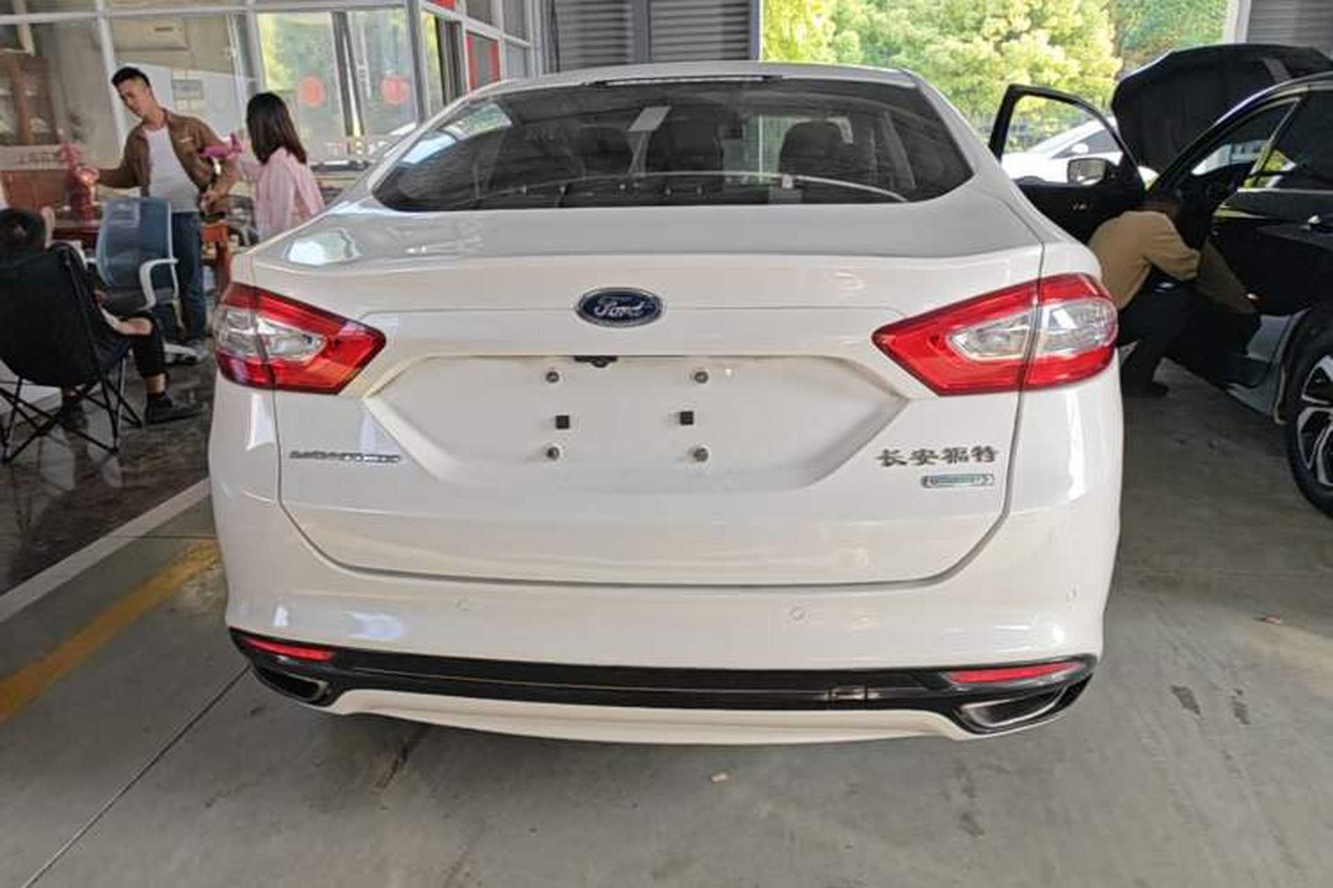 Used Ford Mondeo 2013 2.0L GTDi 200 Fashion Edition Rear