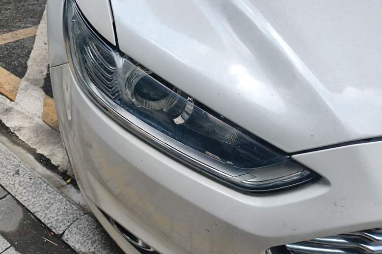 Used Ford Mondeo 2013 1.5L GTDi180 Fashion Edition Right Front Headlight