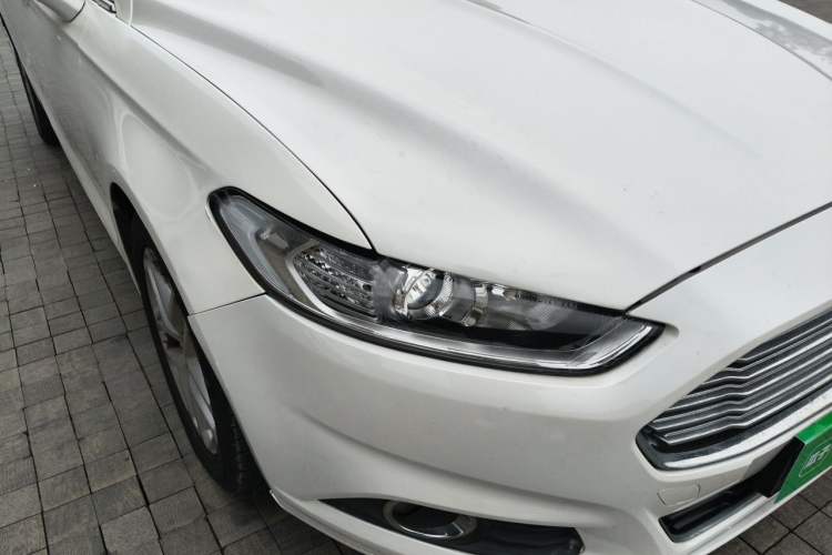 Used Ford Mondeo 2013 1.5L GTDi180 Fashion Edition Right Front Headlight