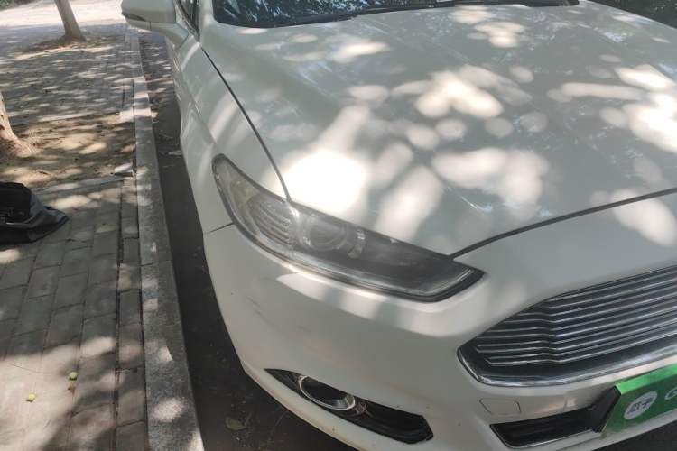 Used Ford Mondeo 2013 2.0L GTDi 200 Fashion Edition Right Front Headlight