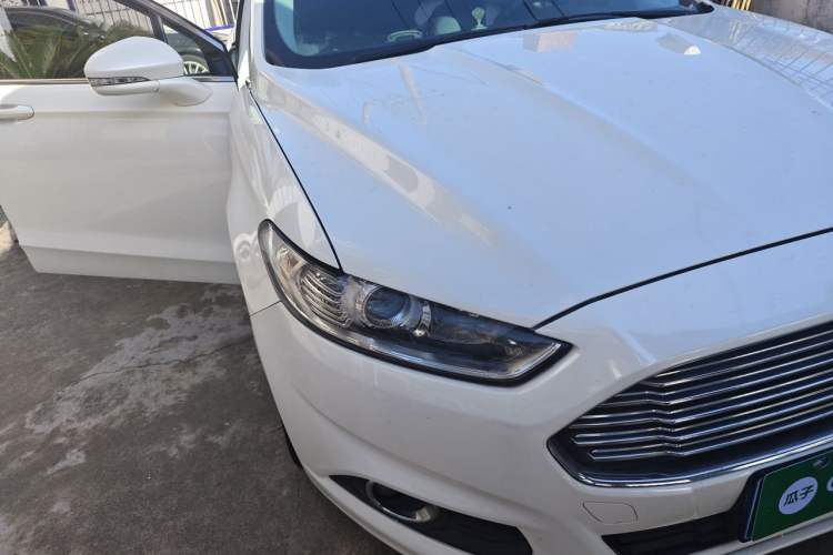 Used Ford Mondeo 2013 1.5L GTDi180 Fashion Edition Right Front Headlight