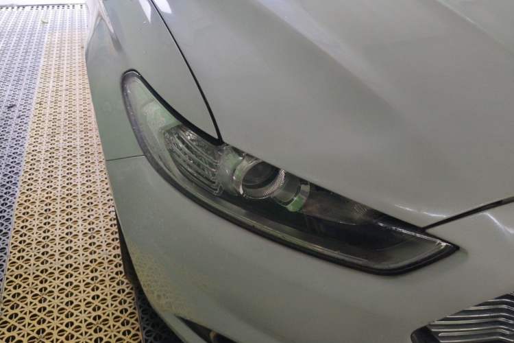 Used Ford Mondeo 2013 1.5L GTDi180 Fashion Edition Right Front Headlight