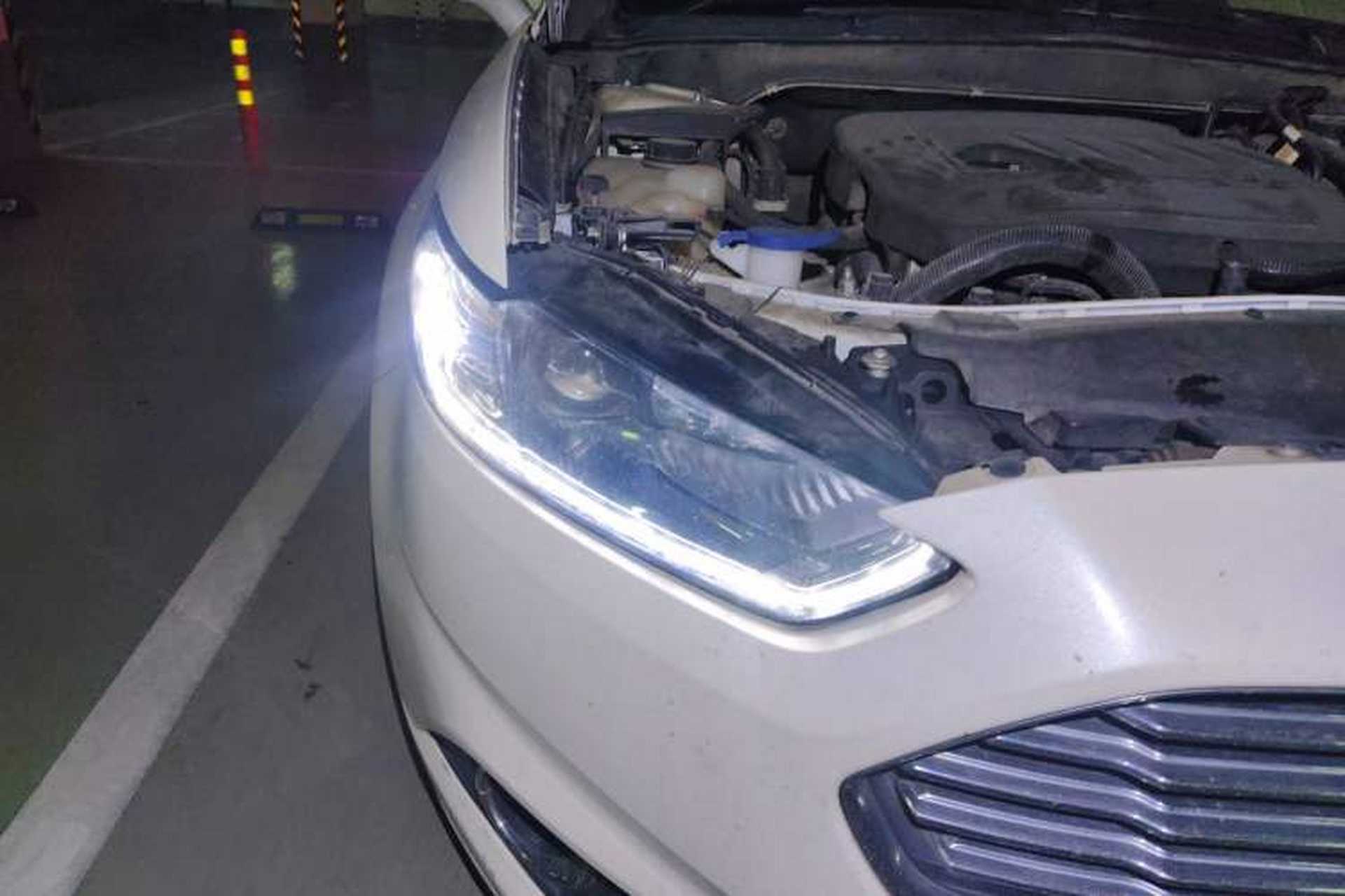 Used Ford Mondeo 2013 1.5L GTDi180 Fashion Edition Right Front Headlight