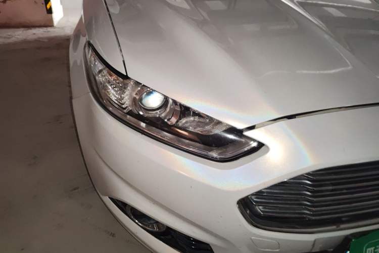 Used Ford Mondeo 2013 2.0L GTDi 200 Fashion Edition Right Front Headlight