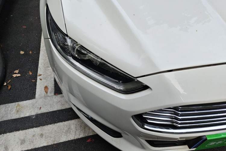 Used Ford Mondeo 2013 1.5L GTDi180 Fashion Edition Right Front Headlight