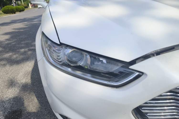 Used Ford Mondeo 2013 1.5L GTDi180 Fashion Edition Right Front Headlight