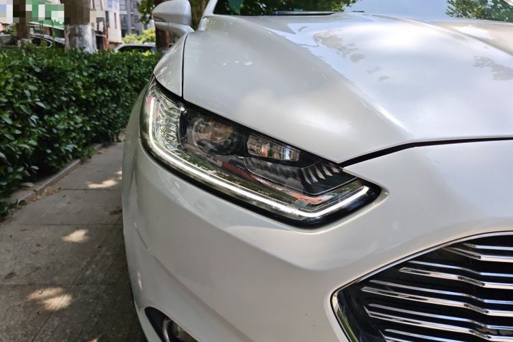 Used Ford Mondeo 2013 1.5L GTDi180 Fashion Edition Right Front Headlight