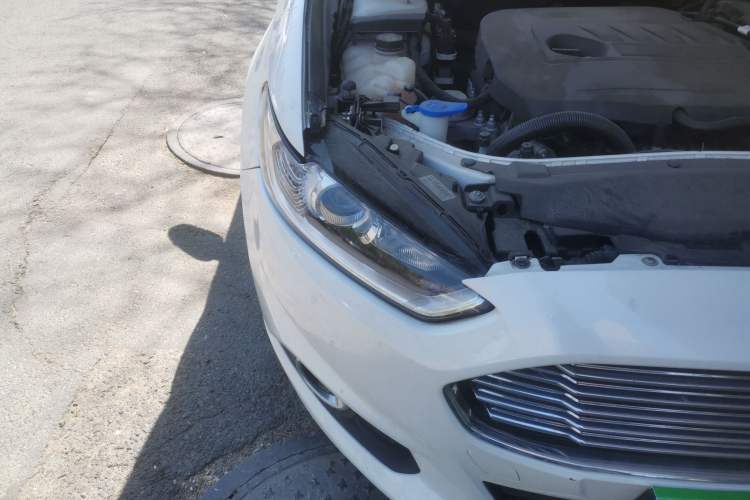 Used Ford Mondeo 2013 1.5L GTDi180 Fashion Edition Right Front Headlight