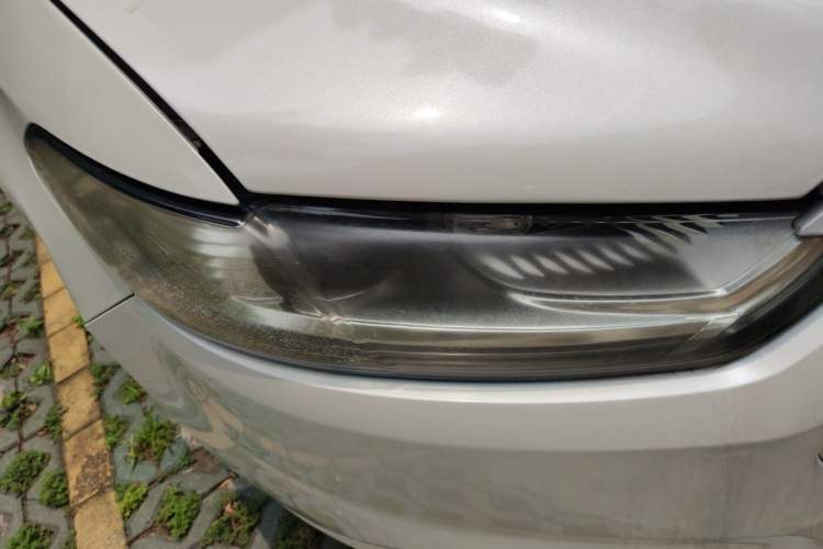 Used Ford Mondeo 2013 1.5L GTDi180 Fashion Edition Right Front Headlight