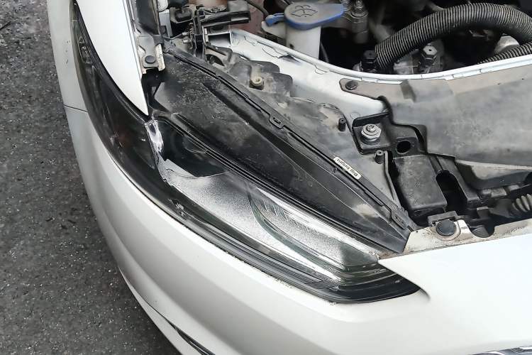Used Ford Mondeo 2013 1.5L GTDi180 Fashion Edition Right Front Headlight