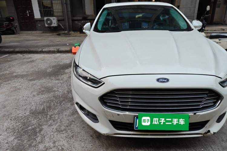 Used Ford Mondeo 2013 1.5L GTDi180 Fashion Edition Right Front Headlight