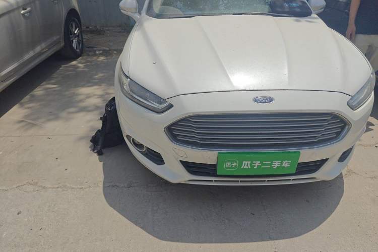 Used Ford Mondeo 2013 1.5L GTDi180 Fashion Edition Right Front Headlight