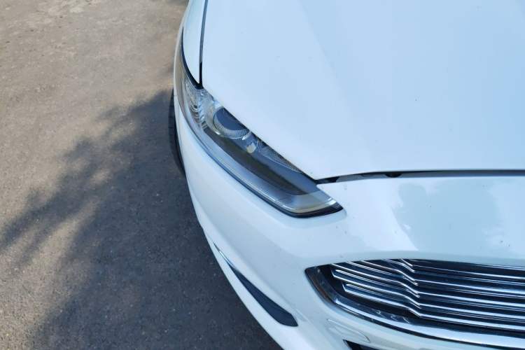 Used Ford Mondeo 2013 1.5L GTDi180 Fashion Edition Right Front Headlight