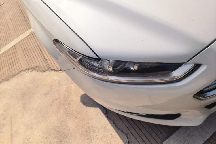 Used Ford Mondeo 2013 1.5L GTDi180 Fashion Edition Right Front Headlight