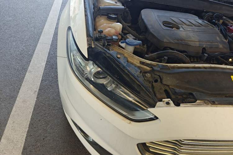 Used Ford Mondeo 2013 1.5L GTDi180 Fashion Edition Right Front Headlight