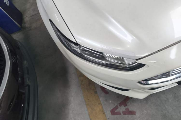 Used Ford Mondeo 2013 1.5L GTDi180 Fashion Edition Right Front Headlight