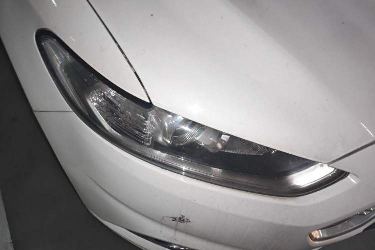 Used Ford Mondeo 2013 1.5L GTDi180 Fashion Edition Right Front Headlight