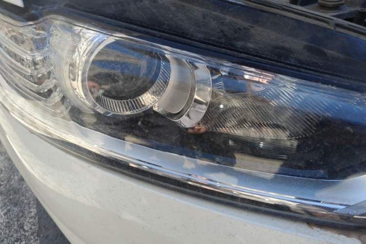 Used Ford Mondeo 2013 1.5L GTDi180 Fashion Edition Right Front Headlight