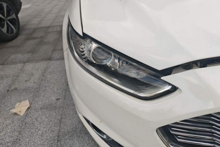 Used Ford Mondeo 2013 1.5L GTDi180 Fashion Edition Right Front Headlight