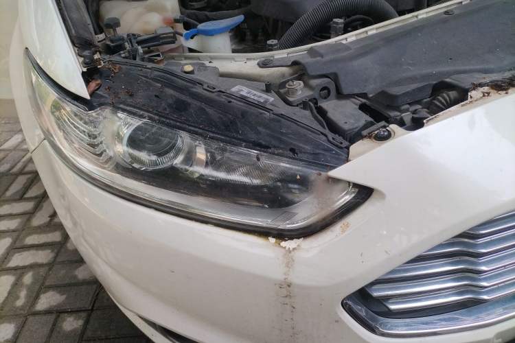 Used Ford Mondeo 2013 1.5L GTDi180 Fashion Edition Right Front Headlight