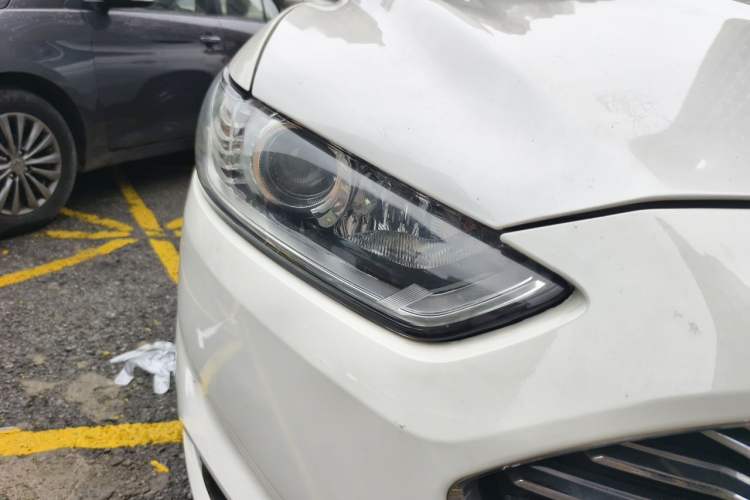 Used Ford Mondeo 2013 1.5L GTDi180 Fashion Edition Right Front Headlight