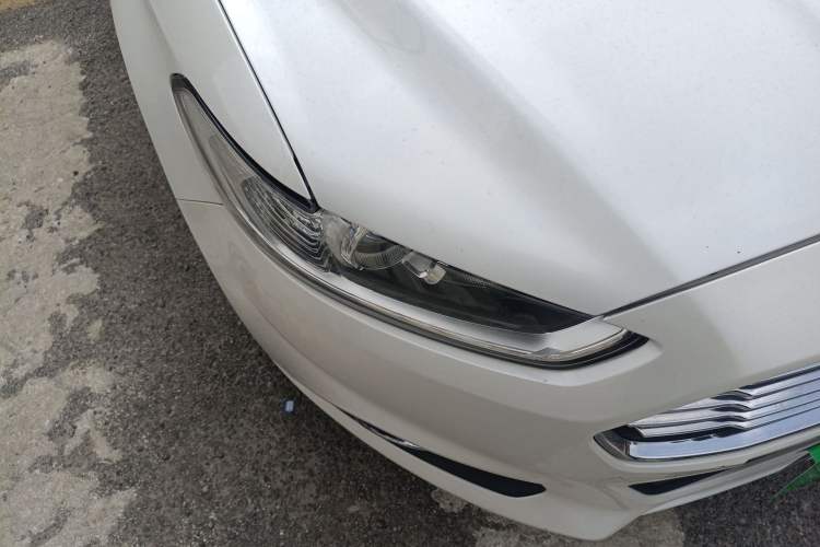 Used Ford Mondeo 2013 1.5L GTDi180 Fashion Edition Right Front Headlight