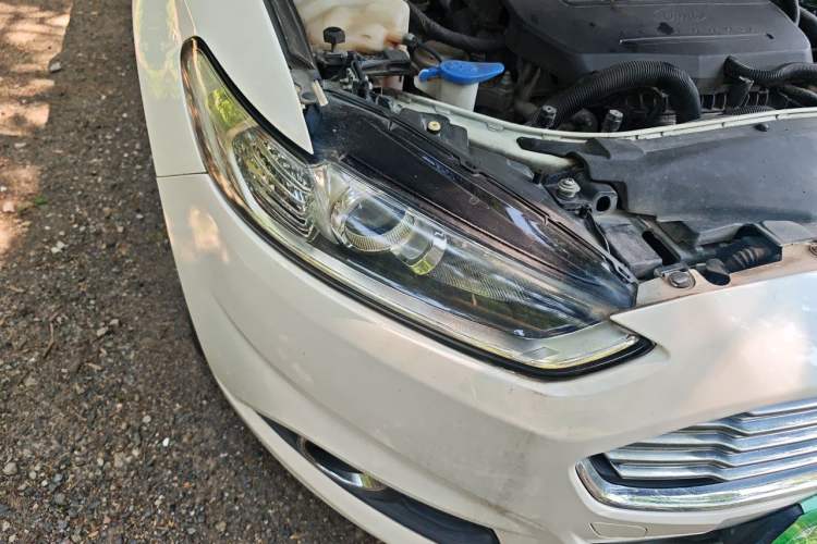 Used Ford Mondeo 2013 1.5L GTDi180 Fashion Edition Right Front Headlight