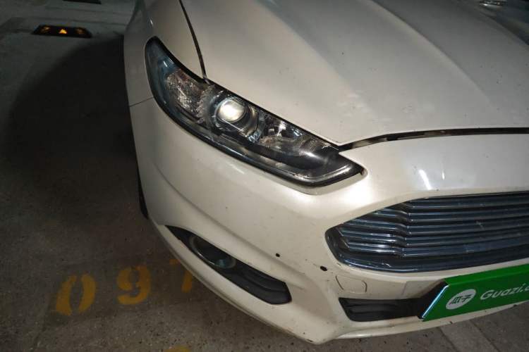 Used Ford Mondeo 2013 1.5L GTDi180 Fashion Edition Right Front Headlight