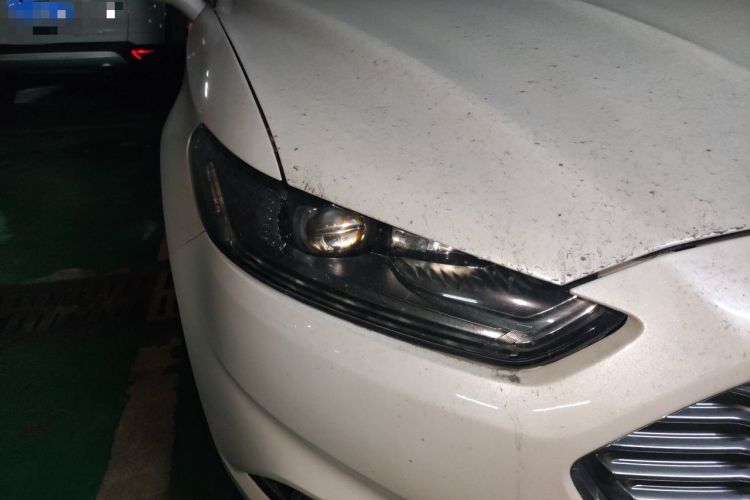 Used Ford Mondeo 2013 2.0L GTDi 200 Luxury Model Right Front Headlight