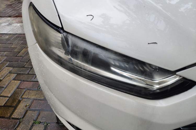 Used Ford Mondeo 2013 2.0L GTDi 200 Fashion Edition Right Front Headlight