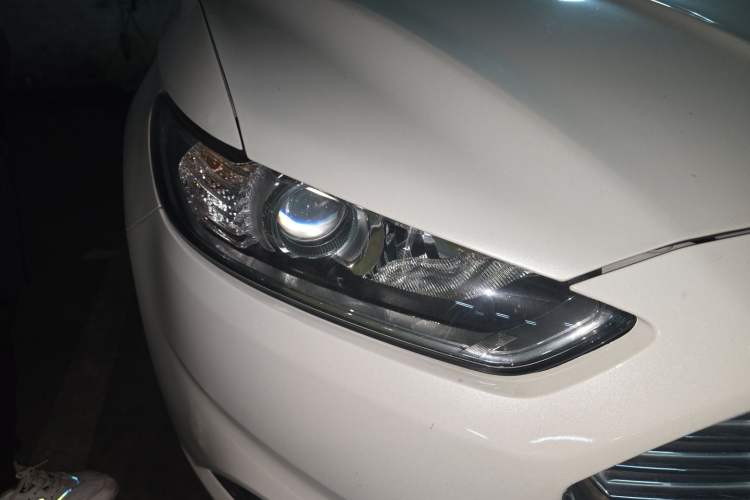 Used Ford Mondeo 2013 1.5L GTDi180 Fashion Edition Right Front Headlight