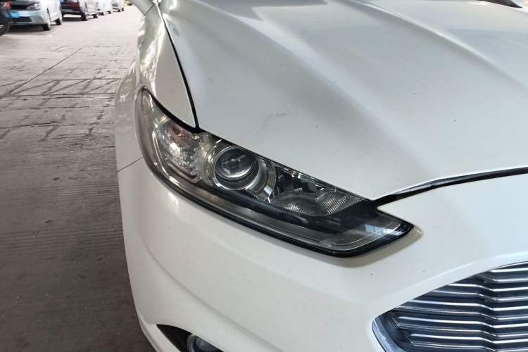 Used Ford Mondeo 2013 1.5L GTDi180 Fashion Edition Right Front Headlight