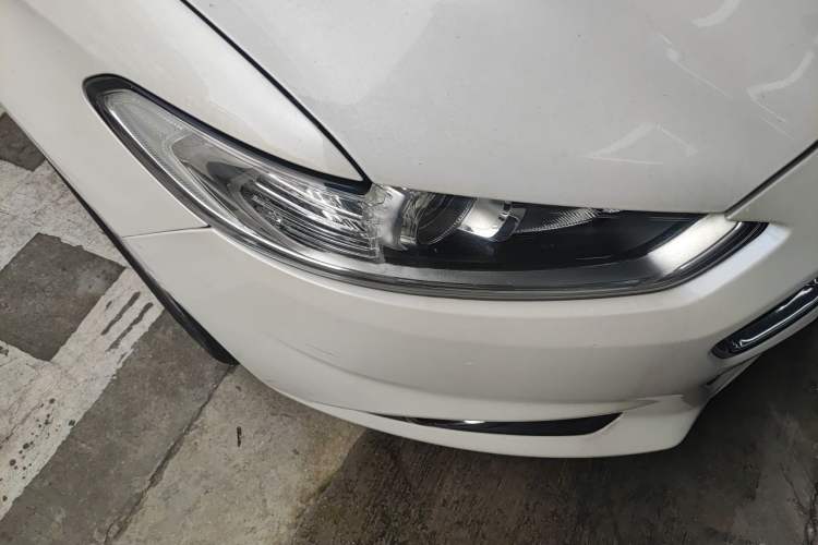 Used Ford Mondeo 2013 1.5L GTDi180 Fashion Edition Right Front Headlight