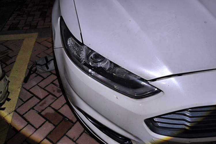 Used Ford Mondeo 2013 2.0L GTDi 200 Fashion Edition Right Front Headlight