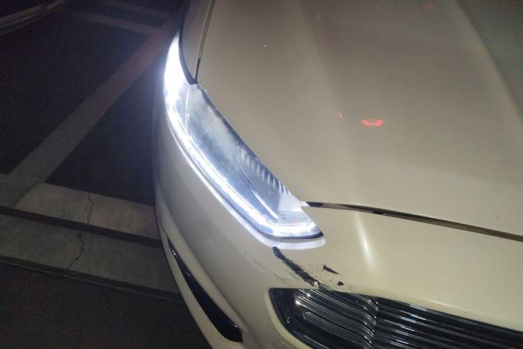 Used Ford Mondeo 2013 2.0L GTDi 200 Fashion Edition Right Front Headlight