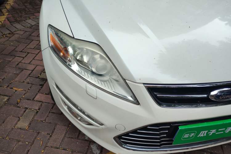 Used Ford Mondeo 2013 2.3L Luxury Model Right Front Headlight