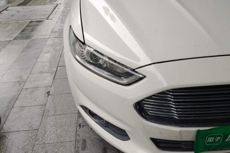 Used Ford Mondeo 2013 1.5L GTDi180 Fashion Edition Right Front Headlight
