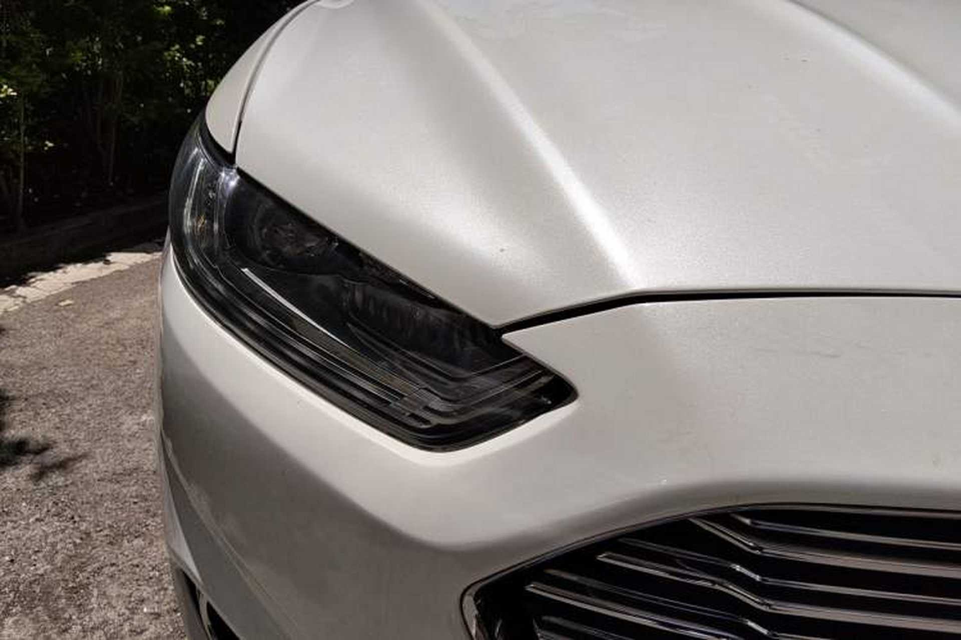 Used Ford Mondeo 2013 2.0L GTDi 200 Luxury Model Right Front Headlight
