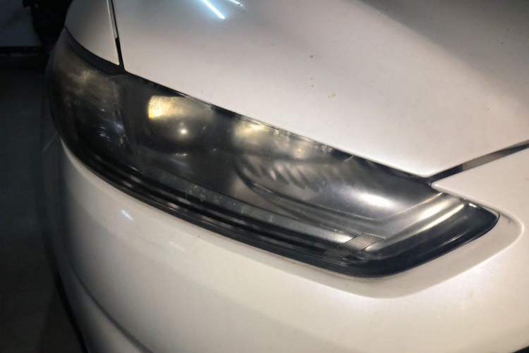Used Ford Mondeo 2013 1.5L GTDi180 Fashion Edition Right Front Headlight