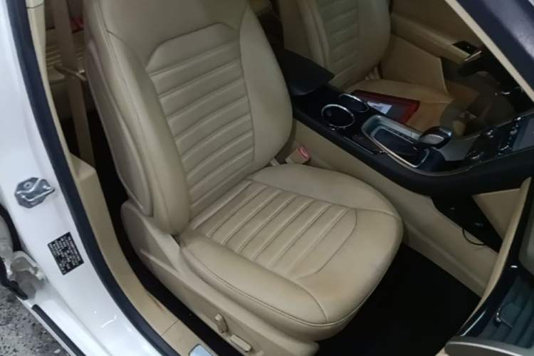 Used Ford Mondeo 2013 1.5L GTDi180 Fashion Edition Right Front Seat