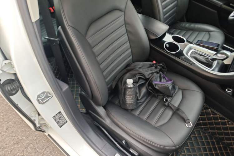 Used Ford Mondeo 2013 1.5L GTDi180 Fashion Edition Right Front Seat