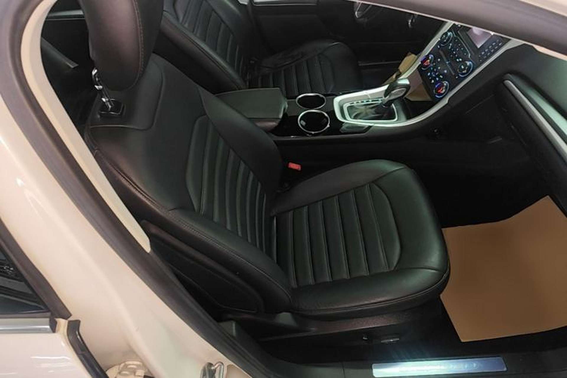 Used Ford Mondeo 2013 1.5L GTDi180 Fashion Edition Right Front Seat