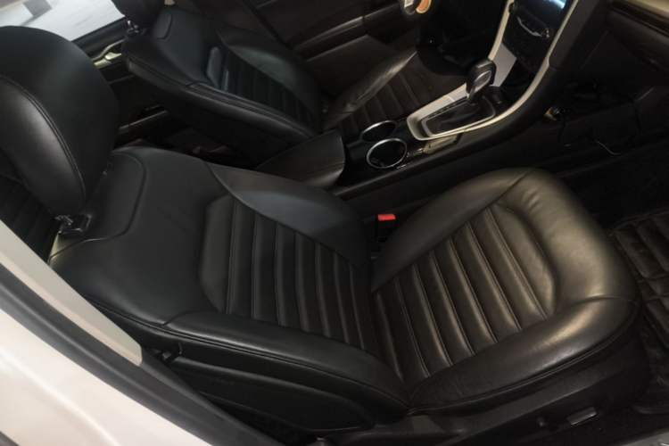 Used Ford Mondeo 2013 1.5L GTDi180 Fashion Edition Right Front Seat