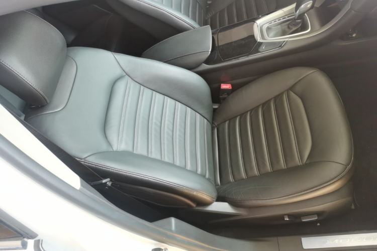 Used Ford Mondeo 2013 2.0L GTDi 200 Fashion Edition Right Front Seat