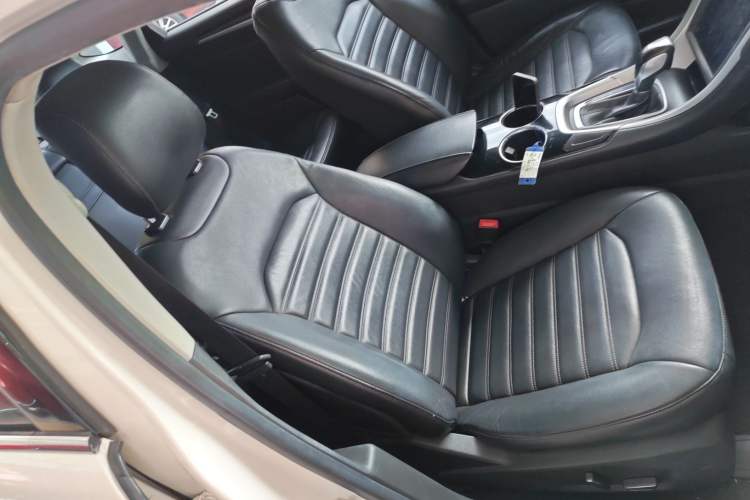 Used Ford Mondeo 2013 1.5L GTDi180 Fashion Edition Right Front Seat