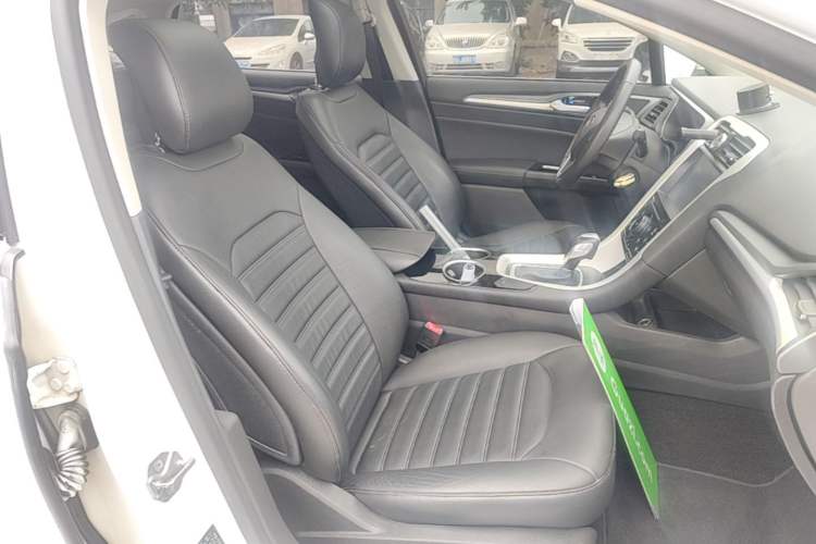 Used Ford Mondeo 2013 1.5L GTDi180 Fashion Edition Right Front Seat