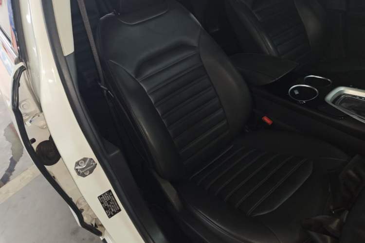 Used Ford Mondeo 2013 1.5L GTDi180 Fashion Edition Right Front Seat