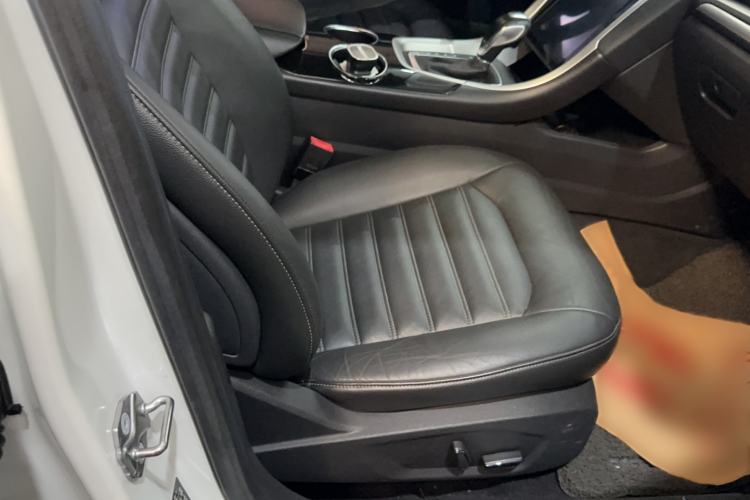 Used Ford Mondeo 2013 1.5L GTDi180 Fashion Edition Right Front Seat